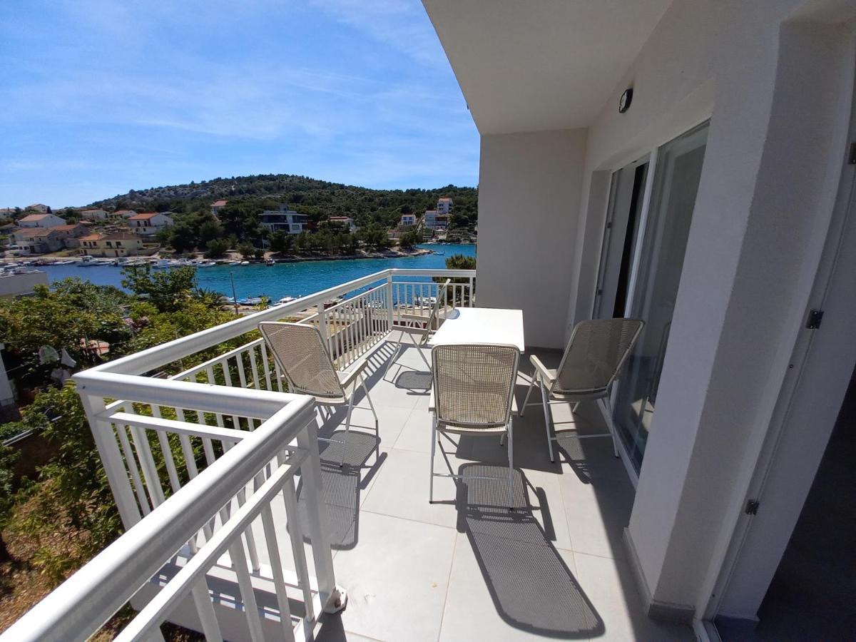 Apartmani Rak Ražanj Exterior foto