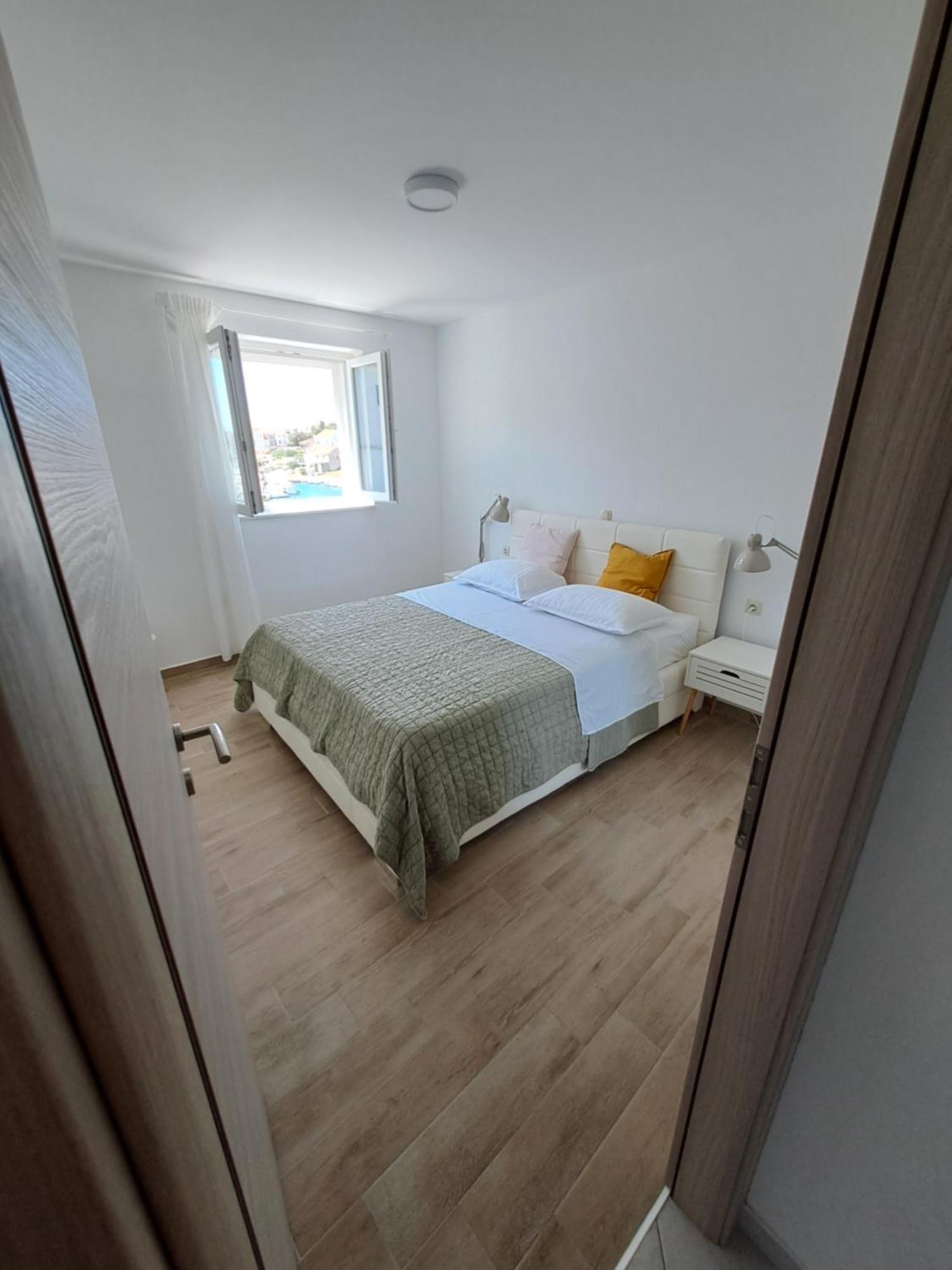 Apartmani Rak Ražanj Exterior foto